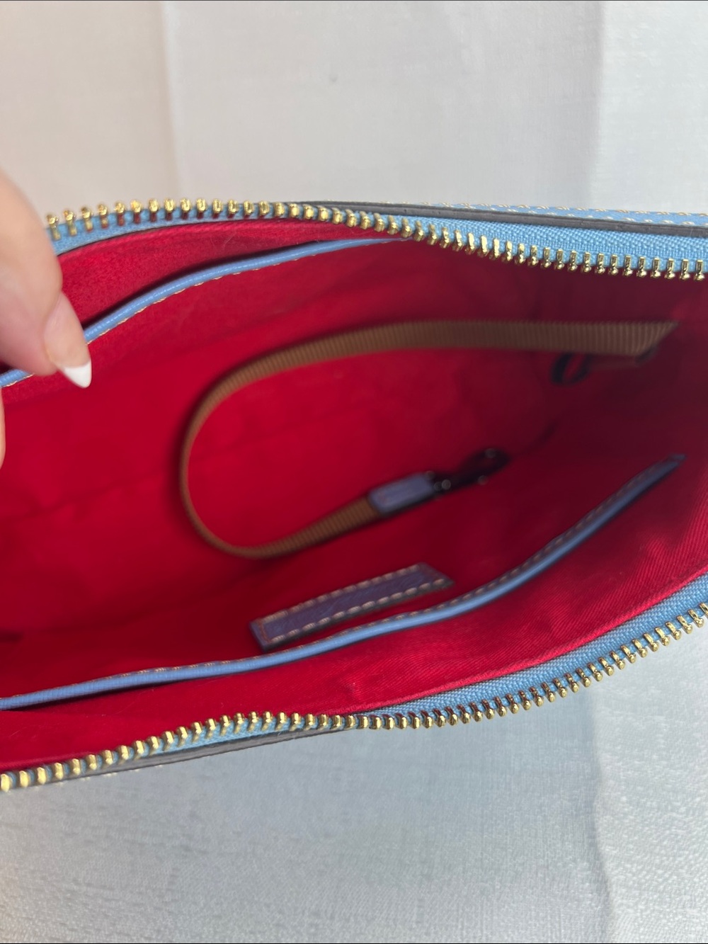 Dooney and Bourke, NWOTBlue structured bag - Picture 8 of 11